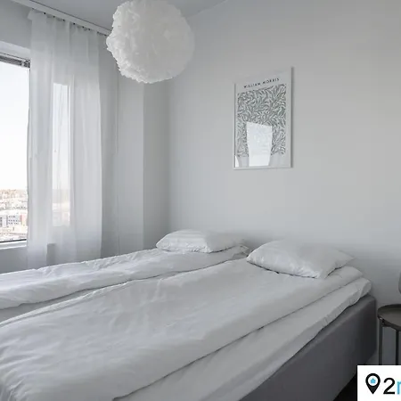 Apartment 2ndhomes Nokia Arena Sviitti #2 - Penthouse Apt With Amazing Views & Private Terrace *