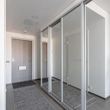 2ndhomes Nokia Arena Sviitti #2 - Penthouse Apt With Amazing Views & Private Terrace