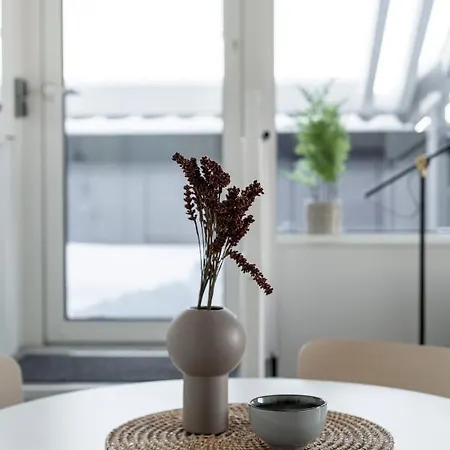 2ndhomes Nokia Arena Sviitti #2 - Penthouse Apt With Amazing Views & Private Terrace